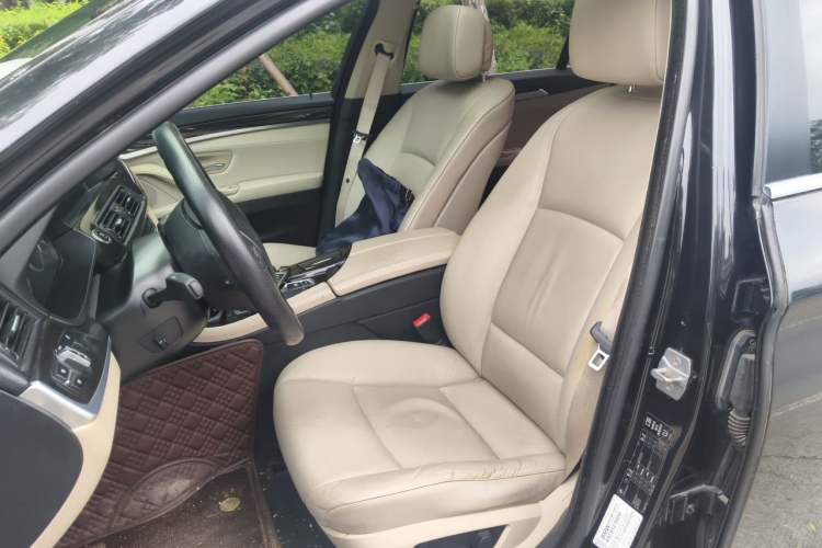 Used BMW 5 Series 2013 530Li Leading Model Left Front Seat