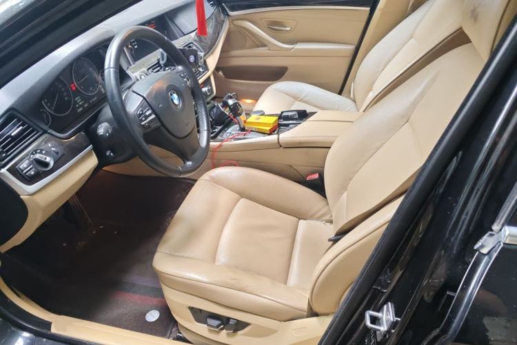 Used BMW 5 Series 2013 525Li Leading Model Left Front Seat