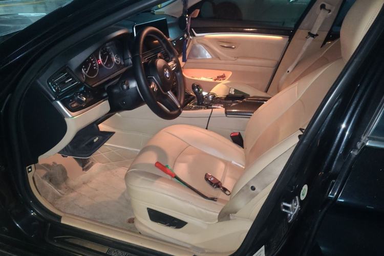 Used BMW 5 Series 2013 530Li Leading Model Left Front Seat