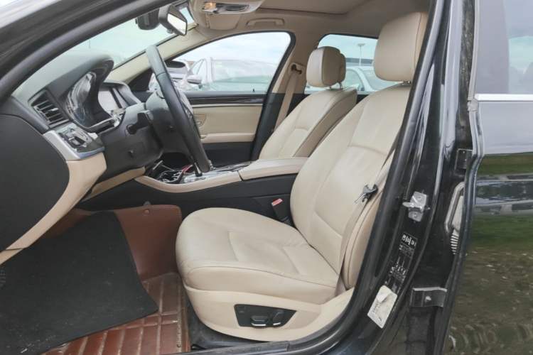 Used BMW 5 Series 2013 530Li Leading Model Left Front Seat