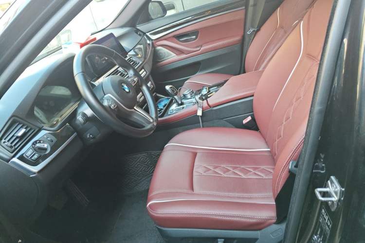 Used BMW 5 Series 2013 525Li Luxury Model Left Front Seat