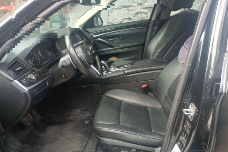 Used BMW 5 Series 2013 530i Luxury Touring Edition Left Front Seat