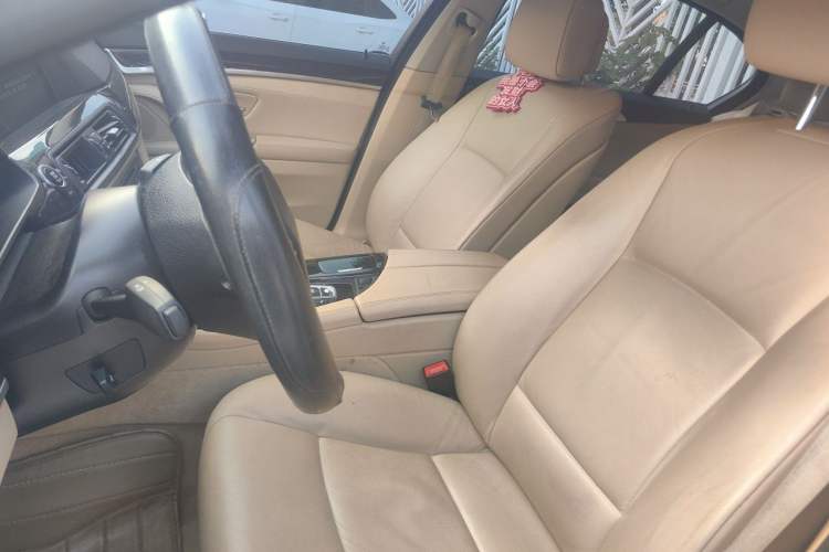 Used BMW 5 Series 2013 525Li Luxury Model Left Front Seat