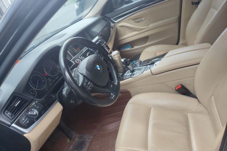 Used BMW 5 Series 2013 530Li Leading Model Left Front Seat