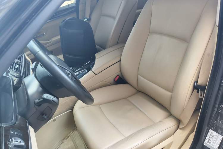 Used BMW 5 Series 2013 525Li Luxury Model Left Front Seat