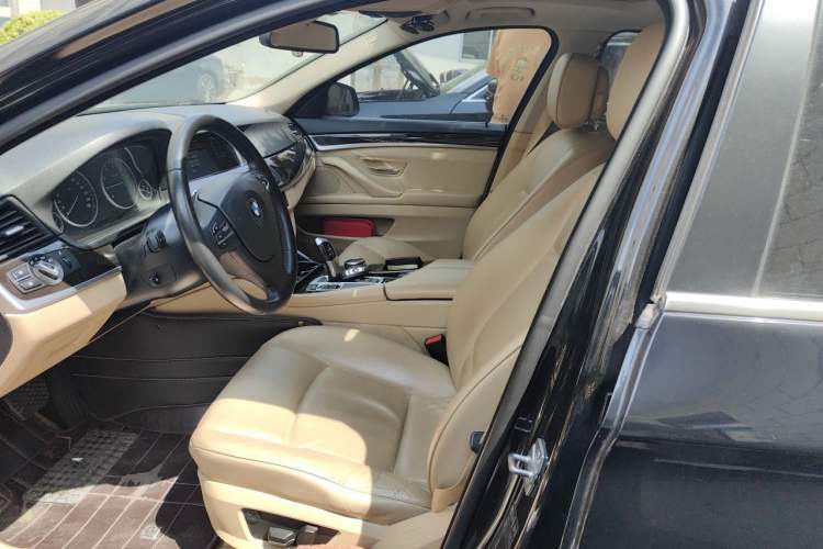 Used BMW 5 Series 2013 525Li Luxury Model Left Front Seat