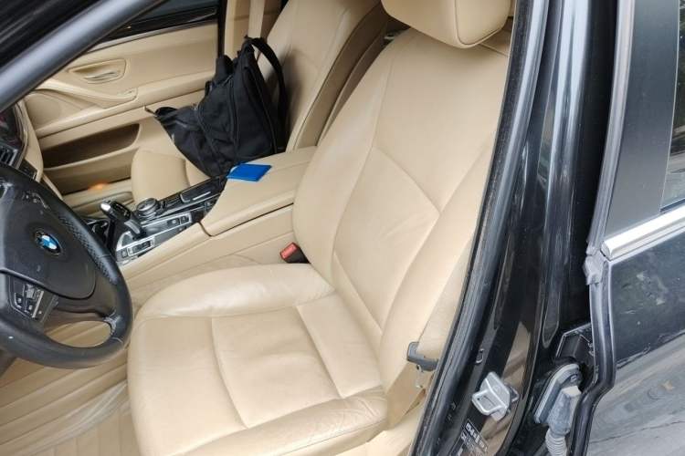 Used BMW 5 Series 2013 525Li Luxury Model Left Front Seat