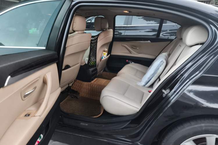 Used BMW 5 Series 2013 525Li Luxury Model Left Rear Seat