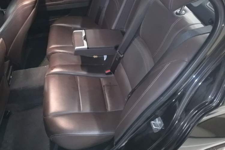 Used BMW 5 Series 2013 525Li Luxury Model Left Rear Seat