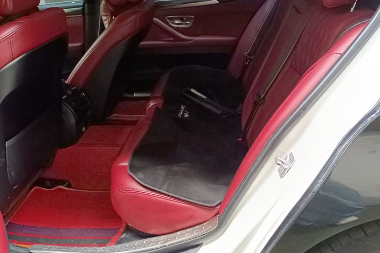 Used BMW 5 Series 2013 525Li Luxury Model Left Rear Seat