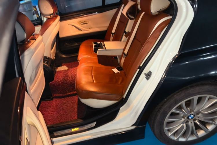 Used BMW 5 Series 2013 525Li Zhuole Edition Left Rear Seat