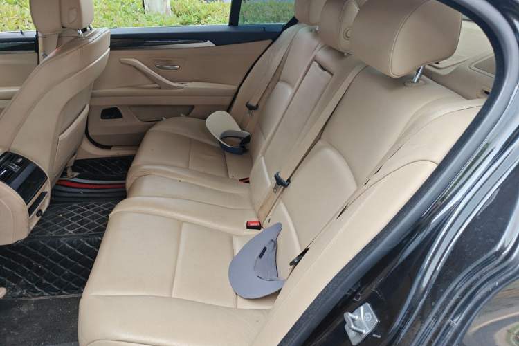Used BMW 5 Series 2013 530Li Leading Model Left Rear Seat
