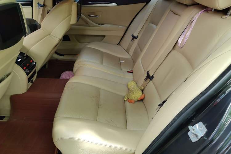 Used BMW 5 Series 2013 530Li Luxury Model Left Rear Seat