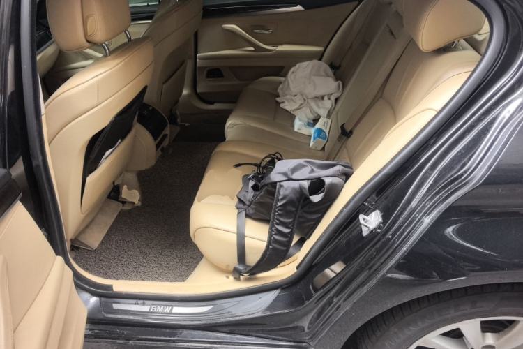 Used BMW 5 Series 2013 525Li Luxury Model Left Rear Seat