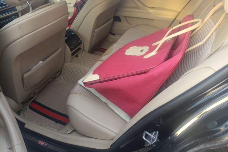 Used BMW 5 Series 2013 535Li Leading Model Left Rear Seat