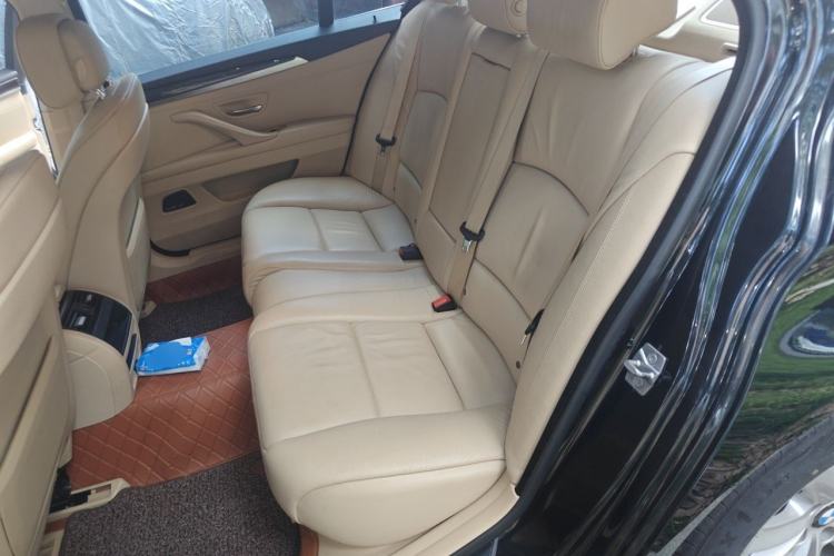 Used BMW 5 Series 2013 525Li Leading Model Left Rear Seat