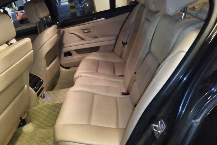 Used BMW 5 Series 2013 535Li Leading Model Left Rear Seat