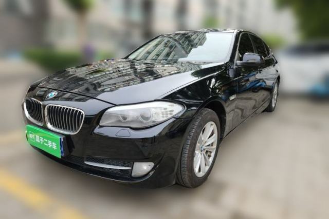 BMW 5 Series 2013 520Li Elegant Edition de segunda mano