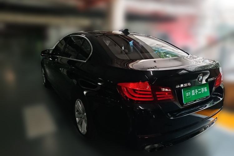Used BMW 5 Series 2013 520Li Elegant Edition Rear Left 45 Deg