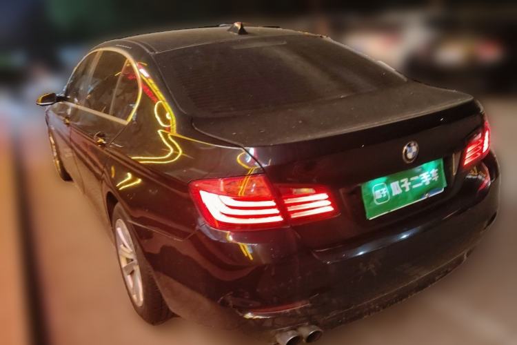Used BMW 5 Series 2013 520Li Elegant Edition Rear Left 45 Deg