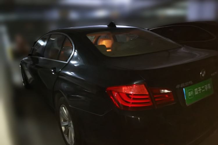 Used BMW 5 Series 2013 525Li Leading Model Rear Left 45 Deg