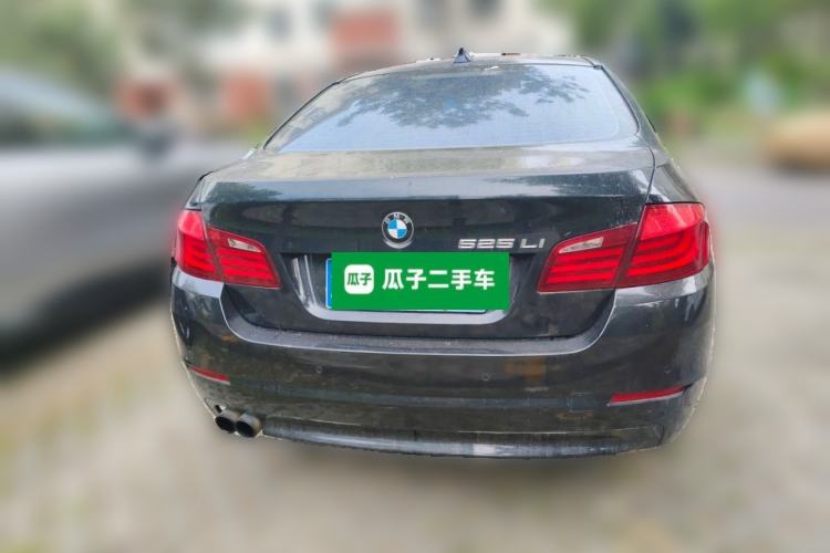Used BMW 5 Series 2013 525Li Luxury Model Rear