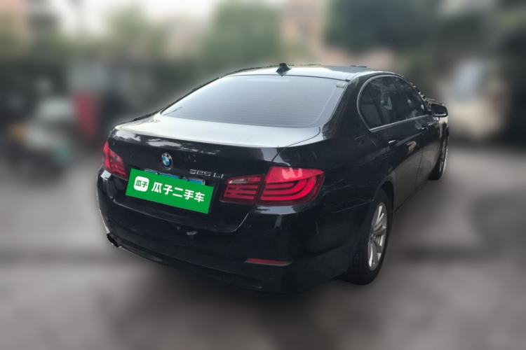 Used BMW 5 Series 2013 525Li Luxury Model Rear Right 45 Deg