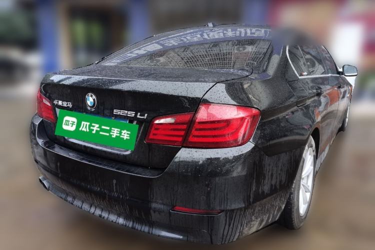 Used BMW 5 Series 2013 525Li Luxury Model Rear Right 45 Deg