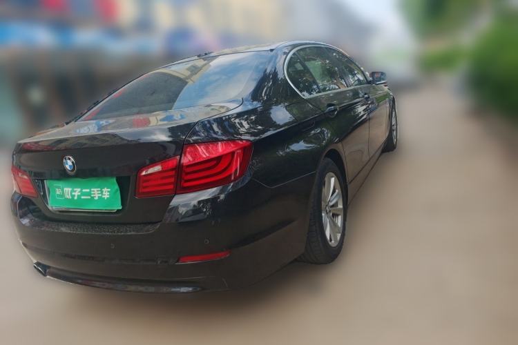 Used BMW 5 Series 2013 525Li Luxury Model Rear Right 45 Deg