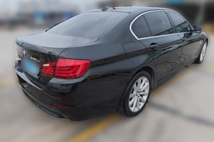 Used BMW 5 Series 2013 530Li Leading Model Rear Right 45 Deg