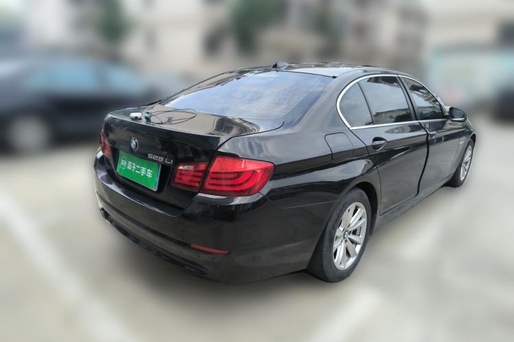 Used BMW 5 Series 2013 520Li Elegant Edition Rear Right 45 Deg
