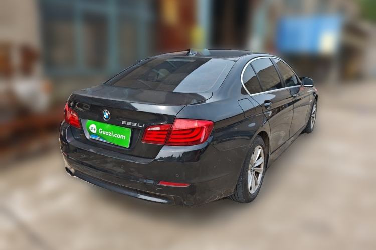 Used BMW 5 Series 2013 525Li Luxury Model Rear Right 45 Deg