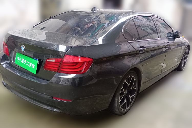 Used BMW 5 Series 2013 525Li Luxury Model Rear Right 45 Deg