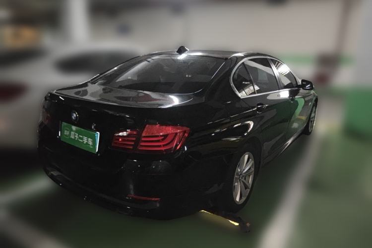 Used BMW 5 Series 2013 525Li Leading Model Rear Right 45 Deg