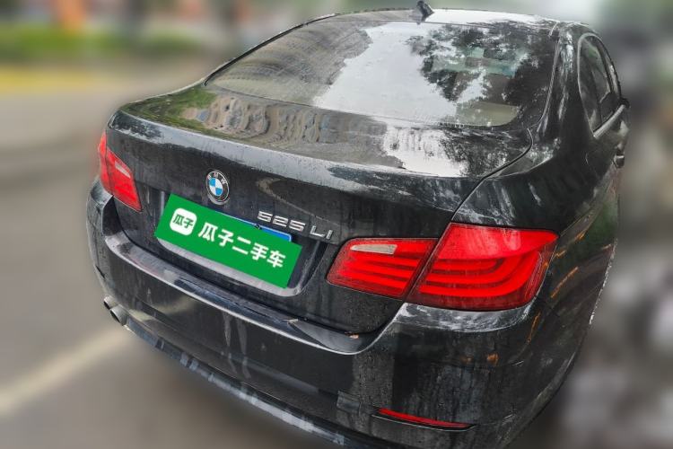 Used BMW 5 Series 2013 525Li Luxury Model Rear Right 45 Deg