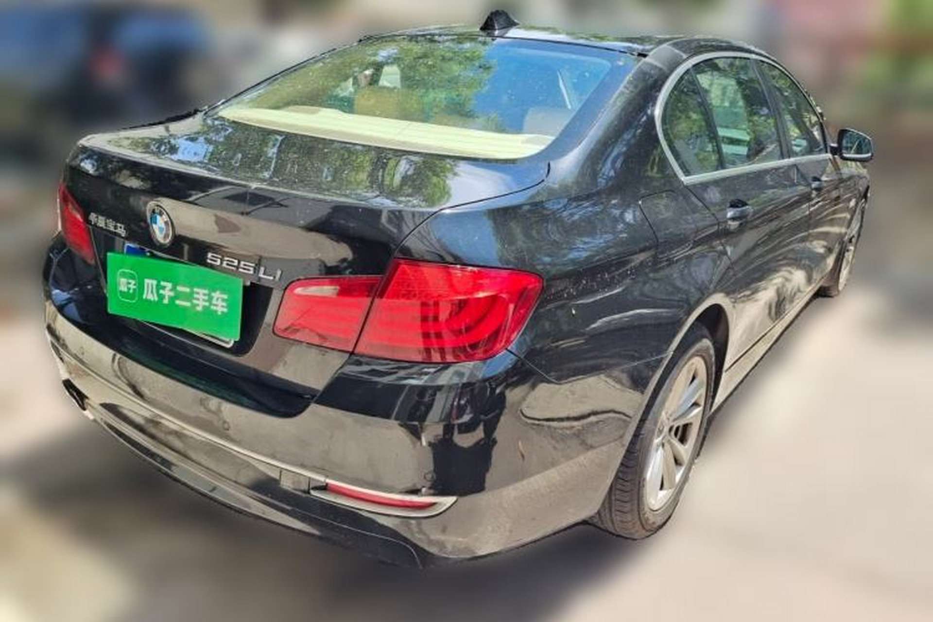 Used BMW 5 Series 2013 520Li Elegant Edition Rear Right 45 Deg