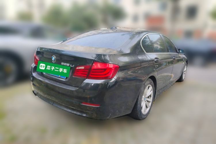 Used BMW 5 Series 2013 525Li Luxury Model Rear Right 45 Deg
