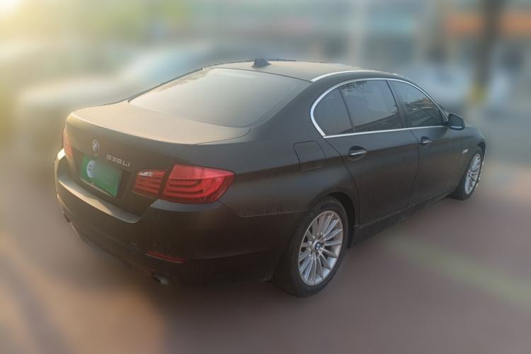 Used BMW 5 Series 2013 535Li Leading Model Rear Right 45 Deg