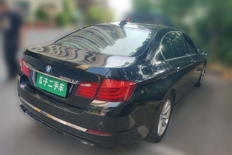 Used BMW 5 Series 2013 525Li Luxury Model Rear Right 45 Deg