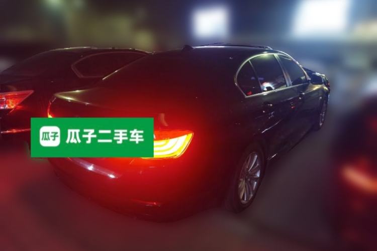 Used BMW 5 Series 2013 520Li Elegant Edition Rear Right 45 Deg