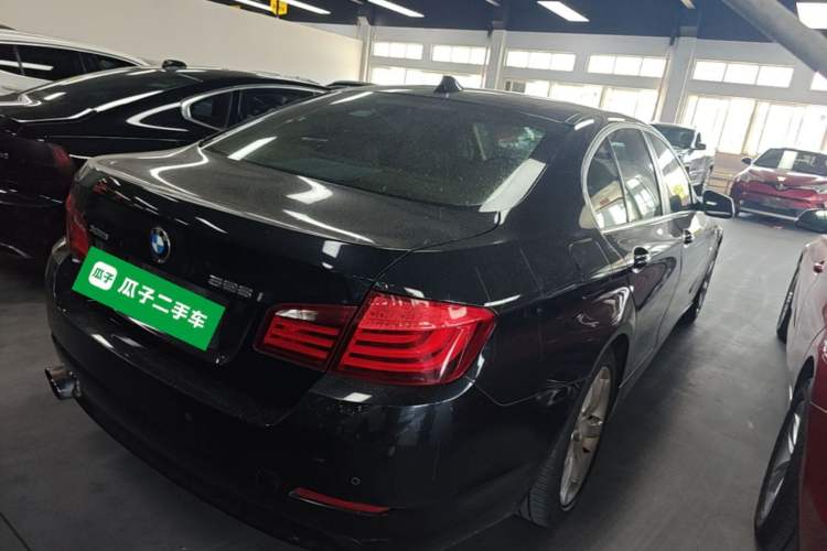 Used BMW 5 Series 2013 528i xDrive Luxury Edition Rear Right 45 Deg