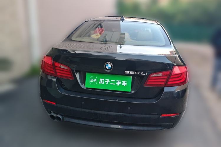 Used BMW 5 Series 2013 525Li Luxury Model Rear