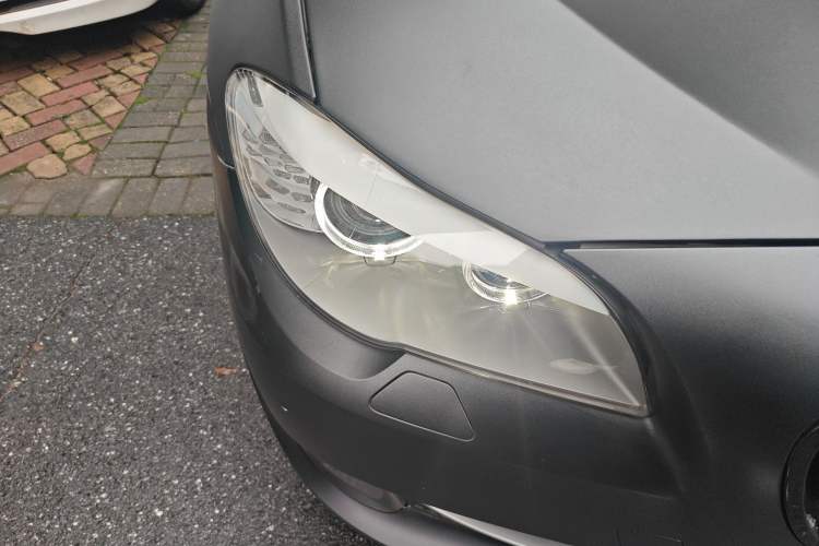 Used BMW 5 Series 2013 525Li Leading Model Right Front Headlight