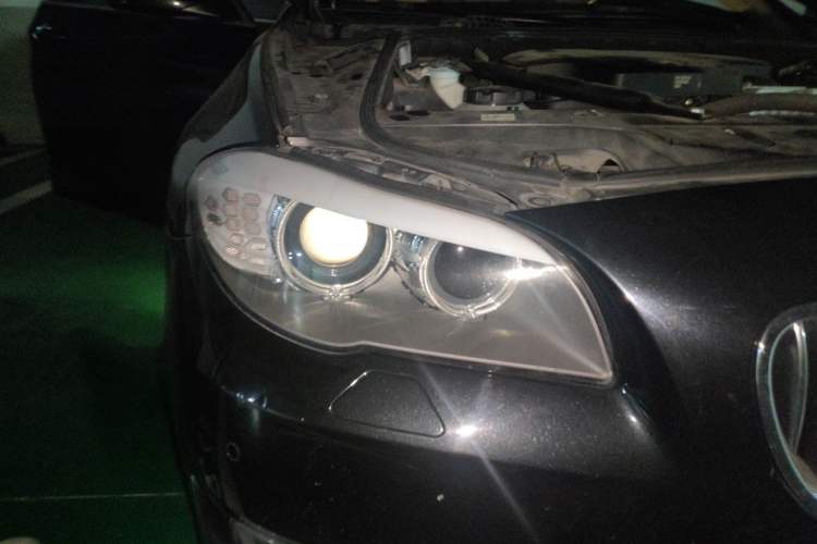 Used BMW 5 Series 2013 525Li Leading Model Right Front Headlight