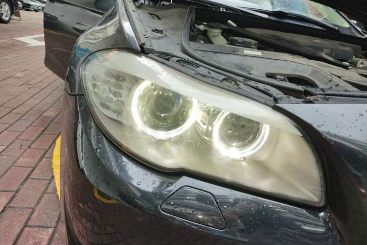 Used BMW 5 Series 2013 520Li Elegant Edition Right Front Headlight