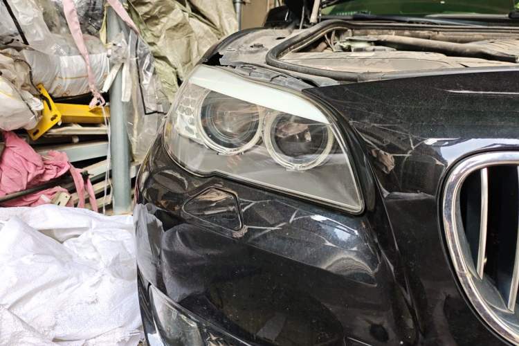 Used BMW 5 Series 2013 530Li Leading Model Right Front Headlight