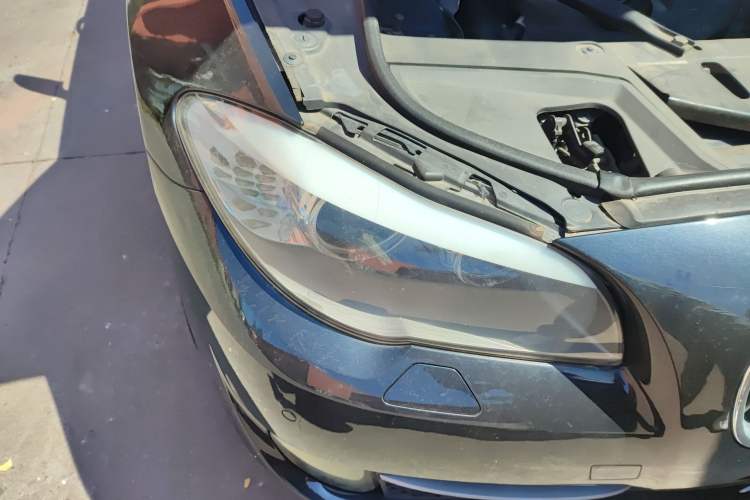 Used BMW 5 Series 2013 535i Sport Edition Right Front Headlight