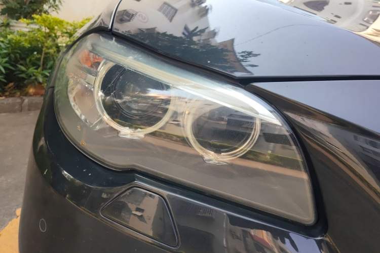 Used BMW 5 Series 2013 525Li Leading Model Right Front Headlight