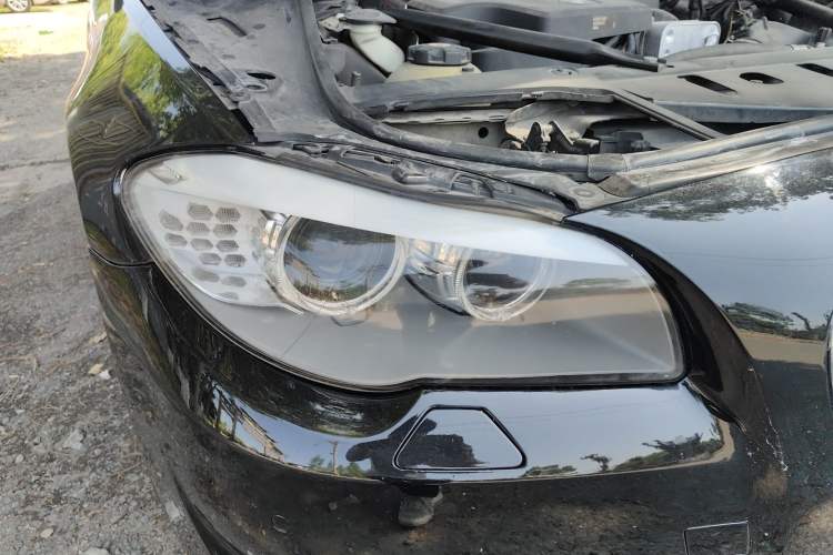 Used BMW 5 Series 2013 525Li Leading Model Right Front Headlight