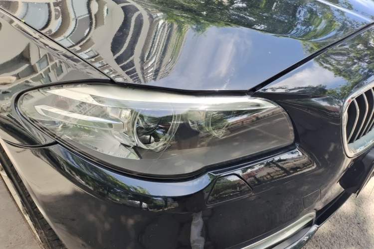 Used BMW 5 Series 2013 520Li Elegant Edition Right Front Headlight